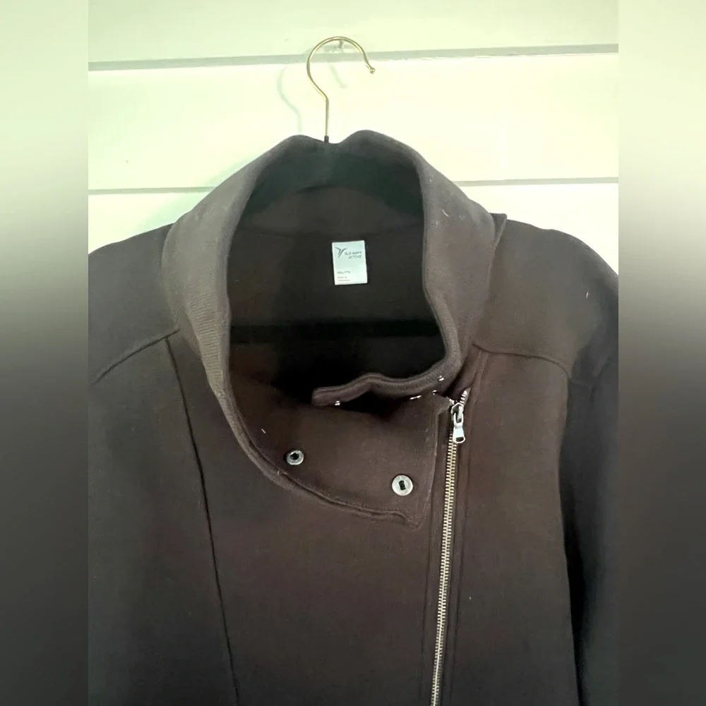 Lightweight jacket - Picture 3 of 3